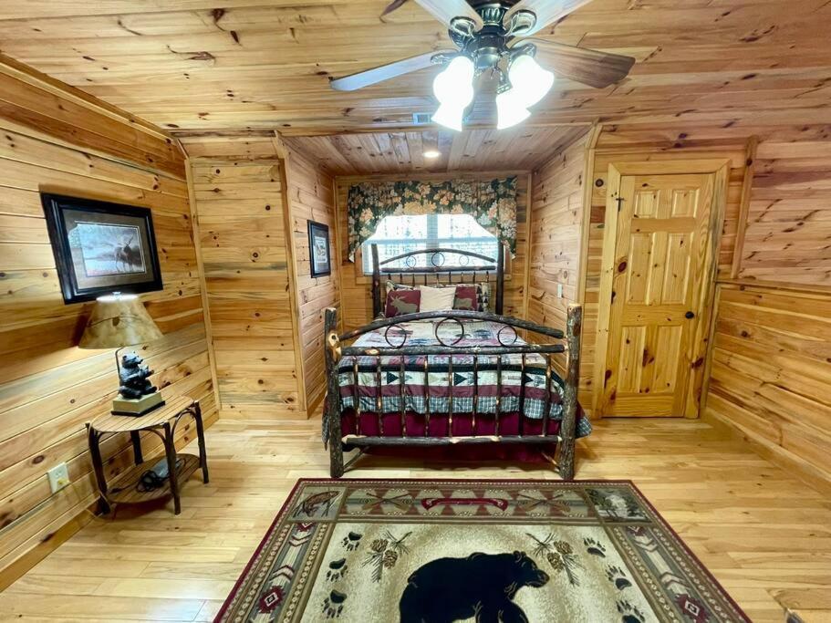 Cabin 2 Bed Close To Helen Hot Tub #15 Экстерьер фото