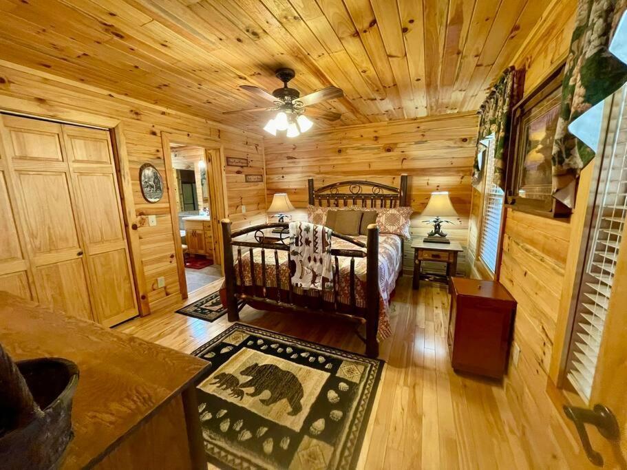 Cabin 2 Bed Close To Helen Hot Tub #15 Экстерьер фото